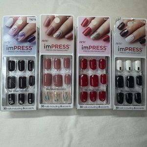 Lot of 8 Kiss Nails